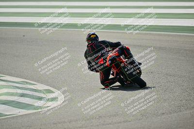 media/Oct-25-2025-2WTD (Sat) [[1e4a1f2fa2]]/B Group/Session 5 (Turn 2)/